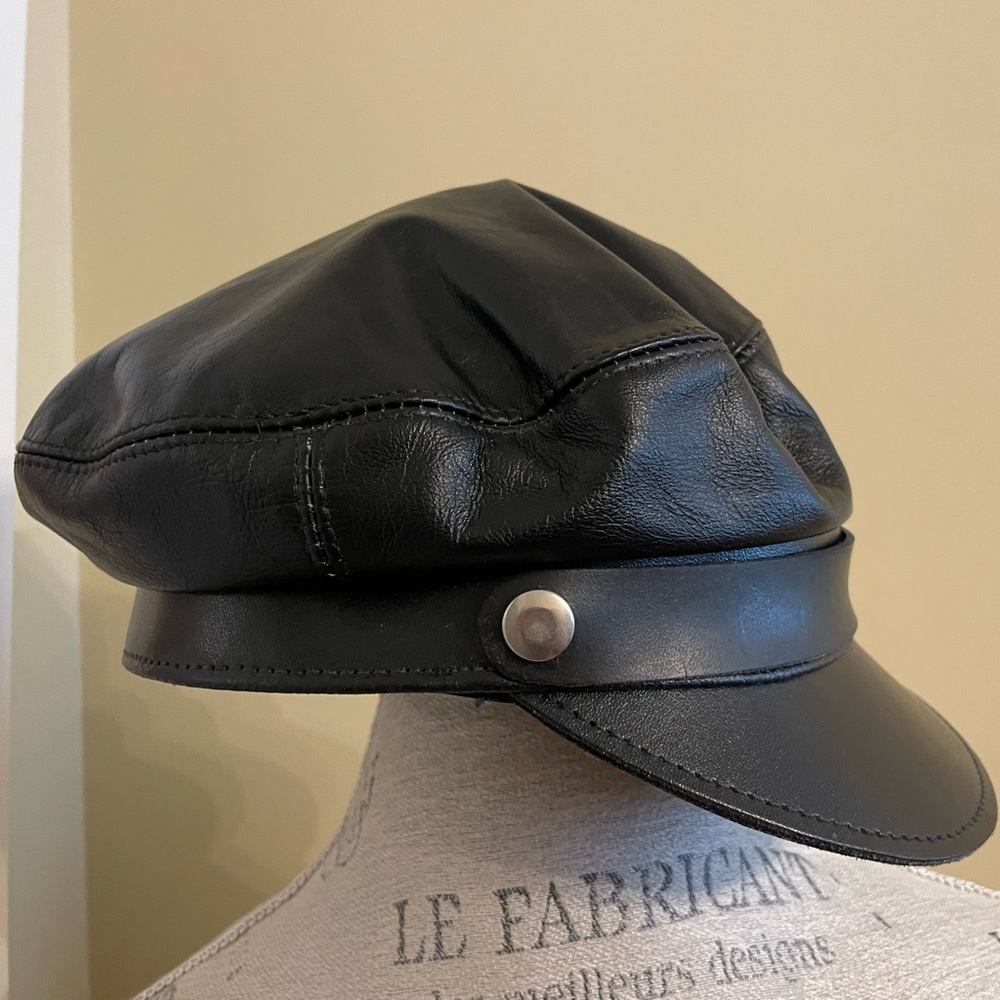 Leather hat - Picture 2 of 6